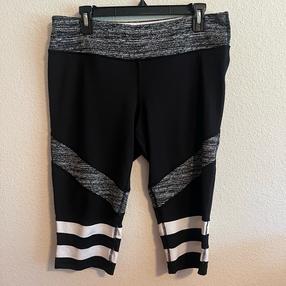 Material Girl Active Black Stripe Exercise Pants Size XL